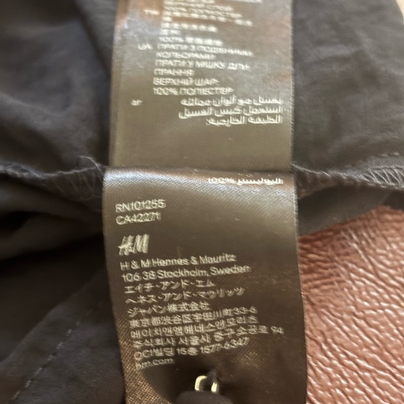 H&M NWT Tiered Dress with Tassles & Ruffled detail - Picture 7 of 8